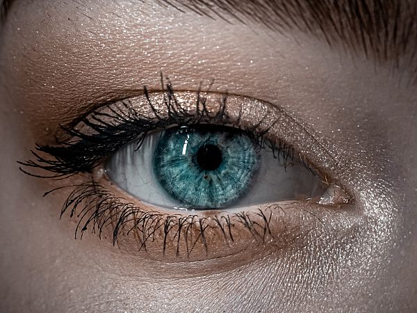 Waarom NIS2 straks genadeloos harde klappen gaat uitdelen aan mkb bedrijven (en hoe jij dat voorkomt)